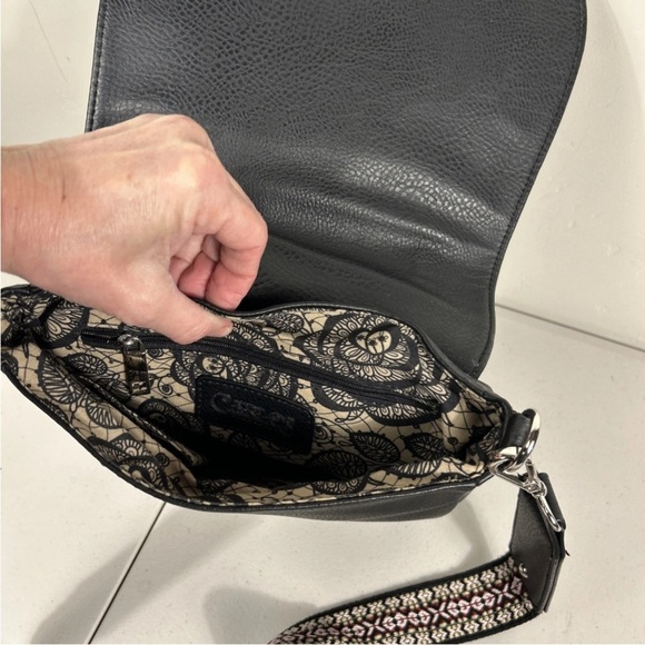 Carlos by Carlos Santana Black Crossbody Bag with Floral Strap - Picture 6 of 10